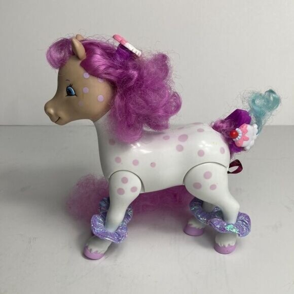 HTF '03 Bandai Strawberry Shortcake Milkshake Pony Strawberryland Fillies Horse - Picture 4 of 10